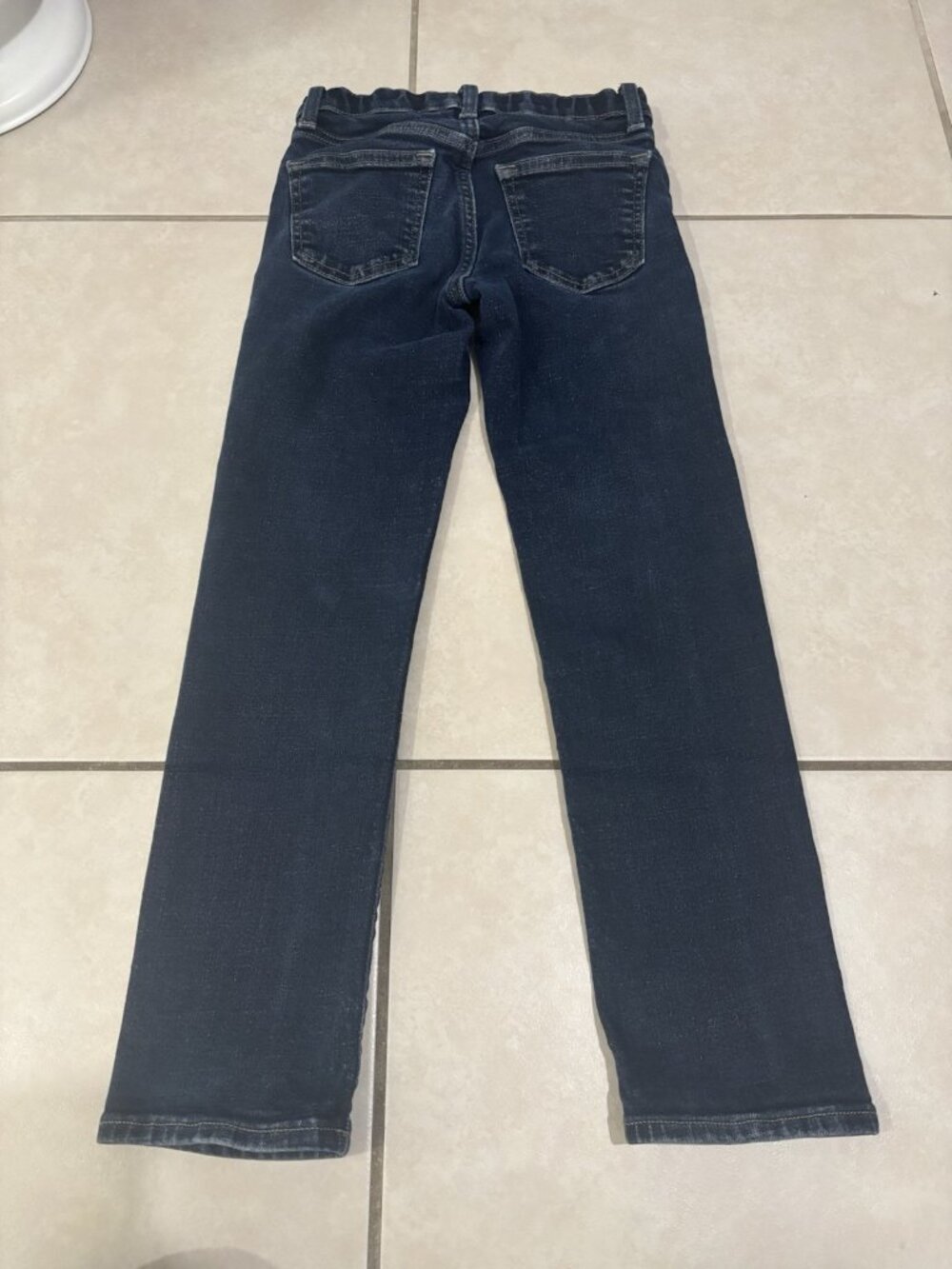 Old Navy Girl's 360 Stretch Slim Built-In Tough Adjustable Waist Blue Jeans Sz 8 - Picture 2 of 5